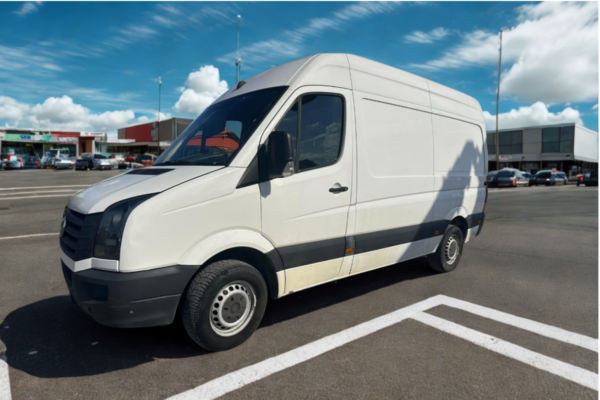 Volkswagen Crafter Phase 2 L2H2 EcoProfi 2.0 TDI 136 ch – TRES BONNE ETAT – 2014 CRF-0004