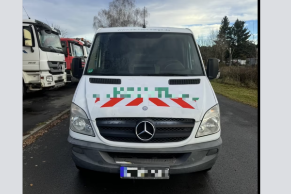 Mercedes-Benz Sprinter 310 CDI – 95 ch – 2,5 Panneau SPR-0012