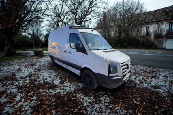 Volkswagen Crafter (Phase 1)  – 2.5 TDI – Réf. C10 CRF-0011