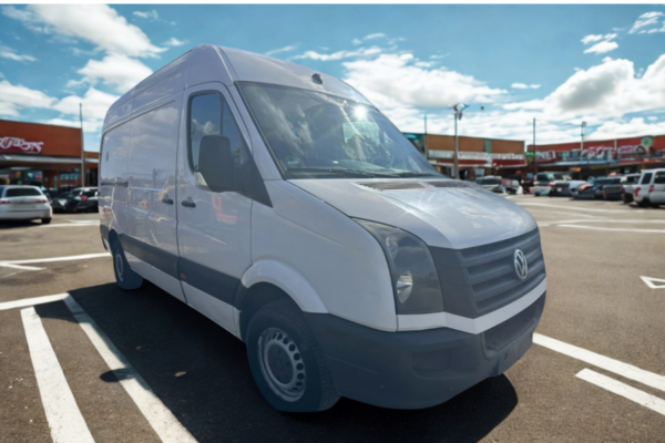 Volkswagen Crafter Phase 2 L2H2 EcoProfi 2.0 TDI 136 ch – TRES BONNE ETAT – 2014 CRF-0004