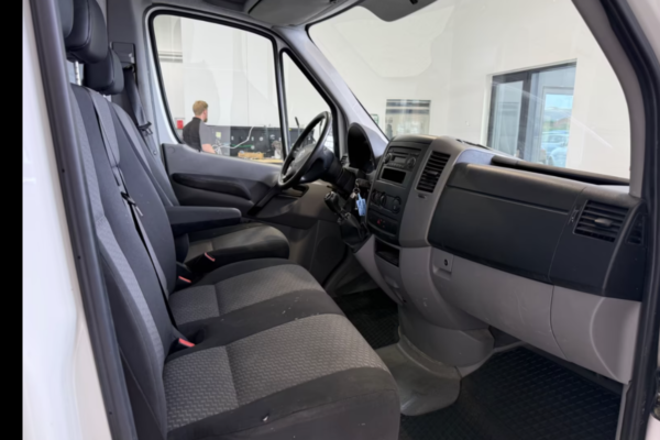 Volkswagen Crafter  L3H2 2.0 TDI 136 ch – Maxi phase 2 – 3Panneau-TRES BONNE ETAT CRF-0003