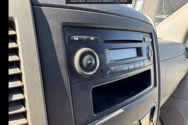 Volkswagen Crafter (Phase 1)  – 2.5 TDI – Réf. C10 CRF-0011