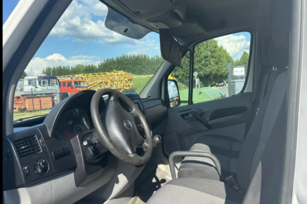 Volkswagen Crafter Phase 2 L2H2 EcoProfi 2.0 TDI 136 ch – TRES BONNE ETAT – 2014 CRF-0004