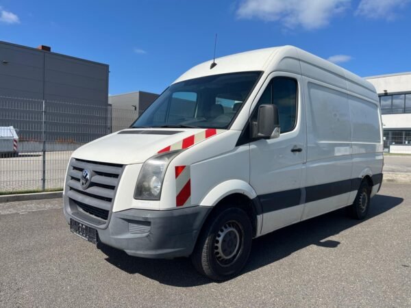 WhatsApp Image 2026-07-23 at 16.40.54 Volkswagen Crafter 2.5 TDI 109 ch, faible km verified CRF-0009