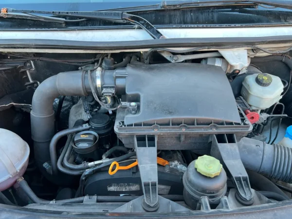 Volkswagen Crafter (Phase 1) – 2.5 TDI-5 cylindres-Etat d´origine